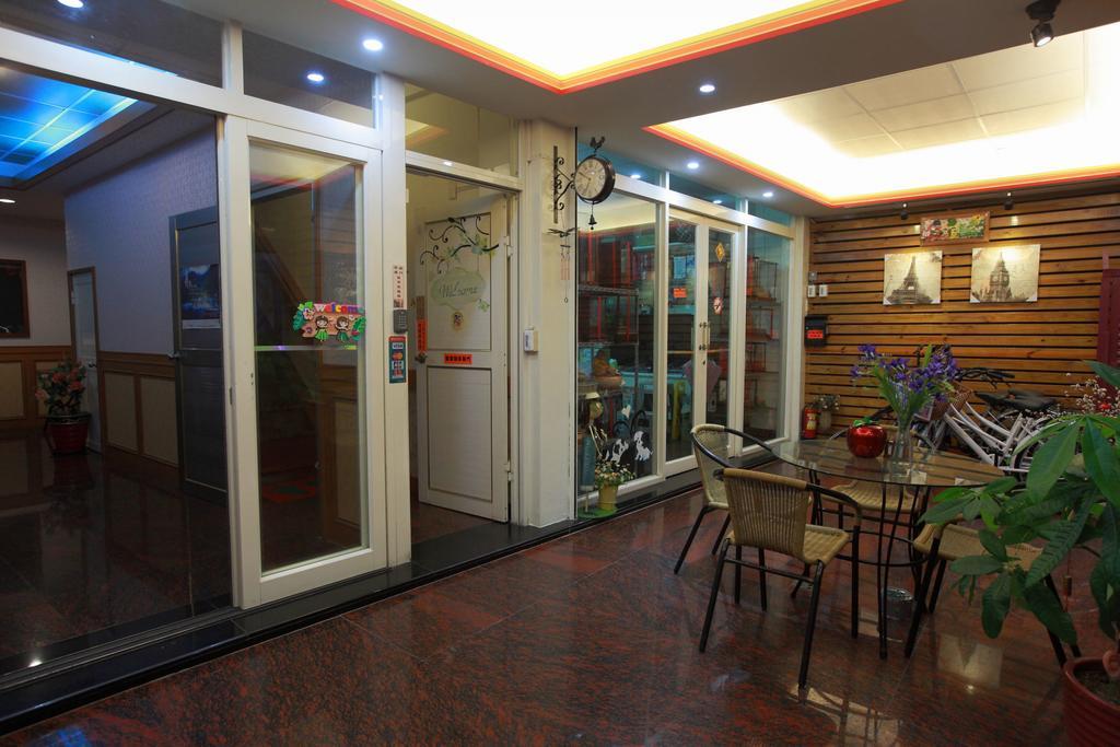 First Place B&B Hualien City Exterior foto