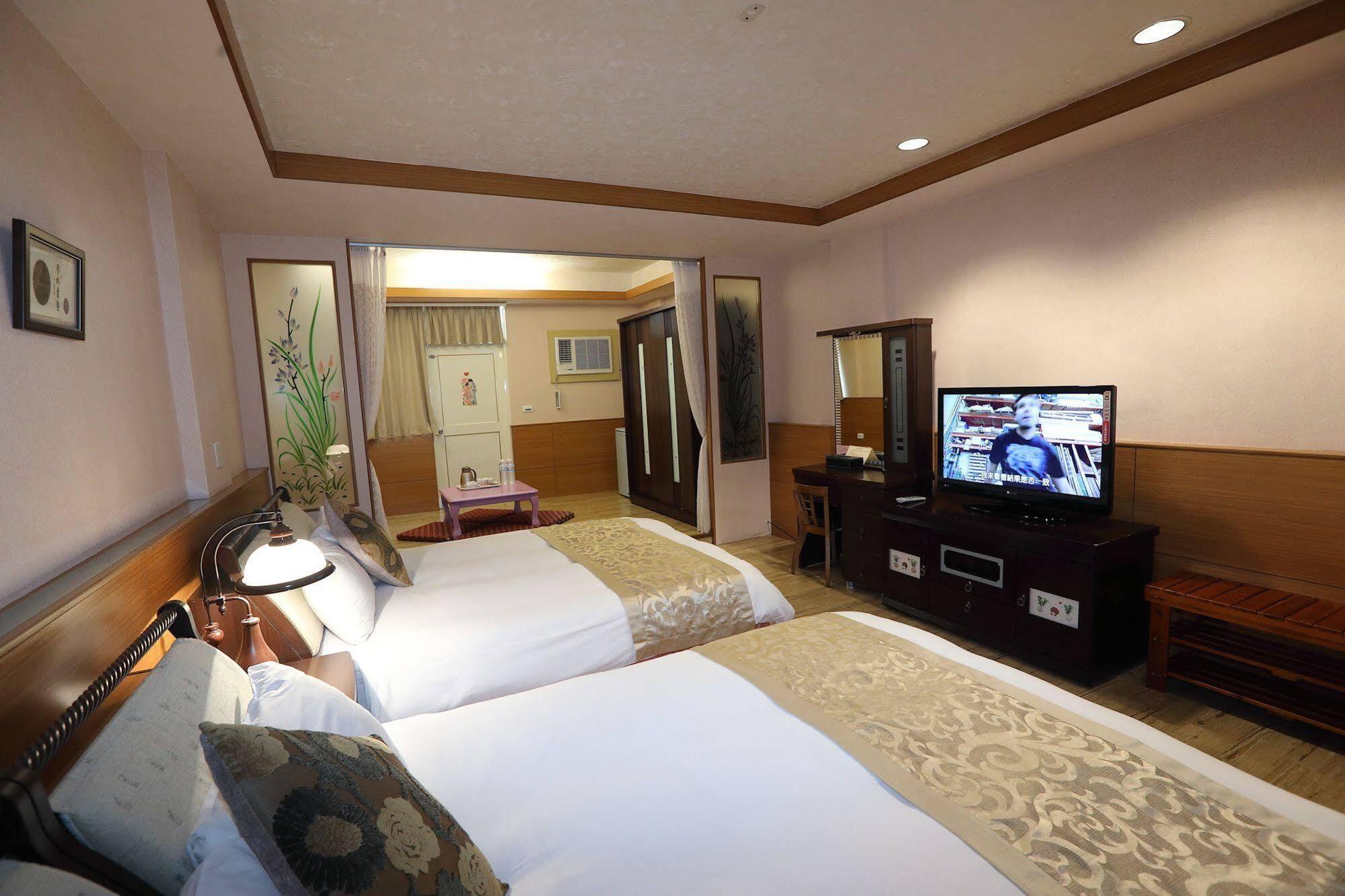 First Place B&B Hualien City Exterior foto
