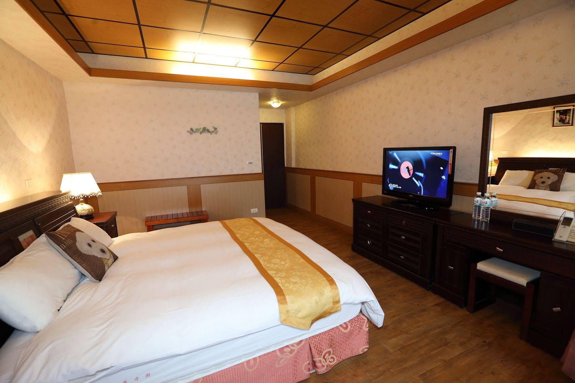 First Place B&B Hualien City Exterior foto